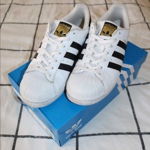 Adidas Superstars